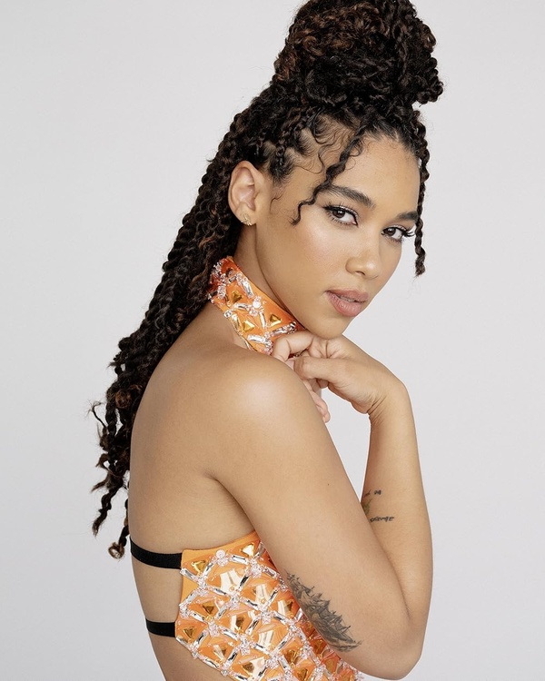 Alexandra Shipp(II)