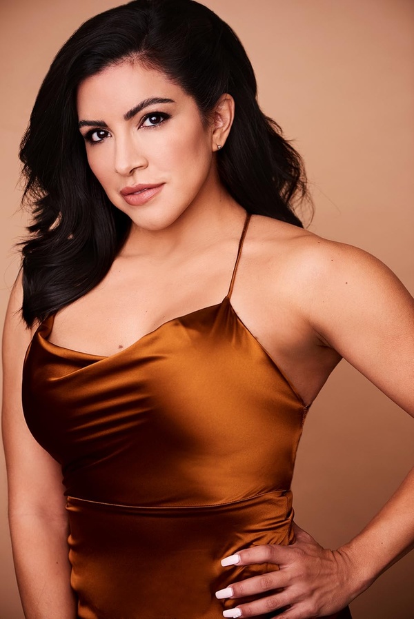 Amanda Rivas(I)