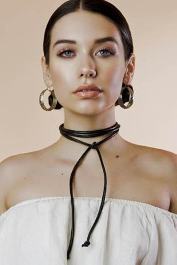 Amanda Steele(IV)