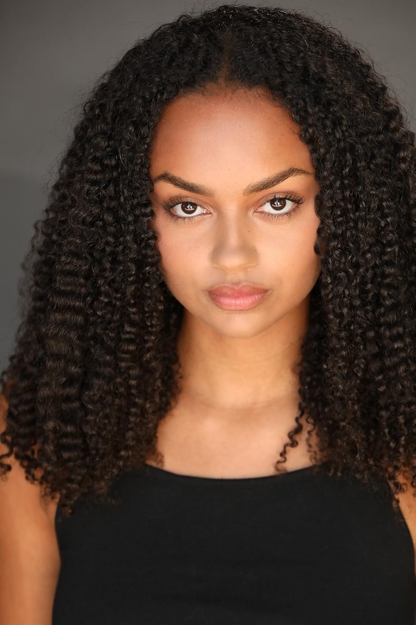 Ana Bowen