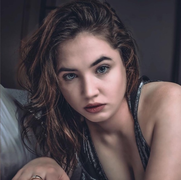 Anna Clary(II)