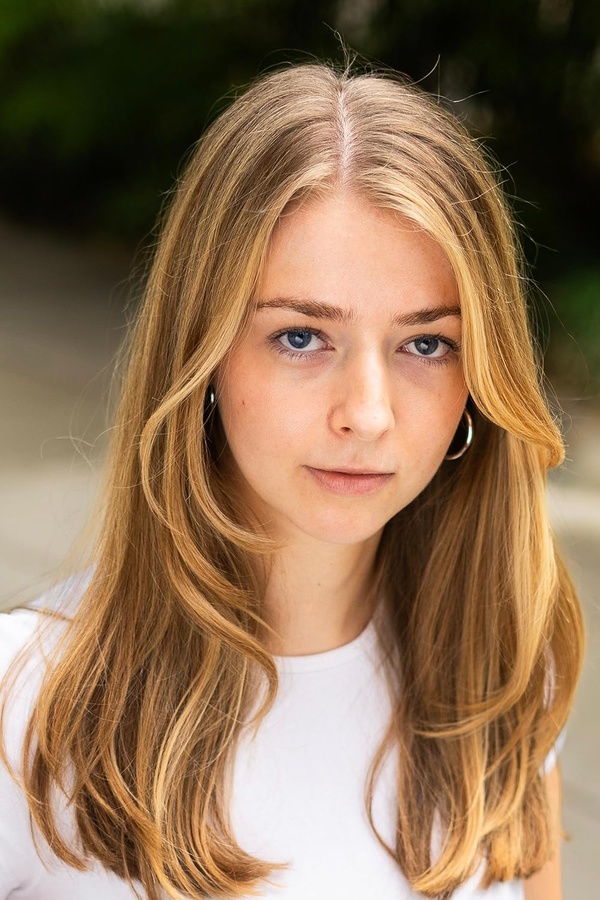 Anne-Sophie Curtius