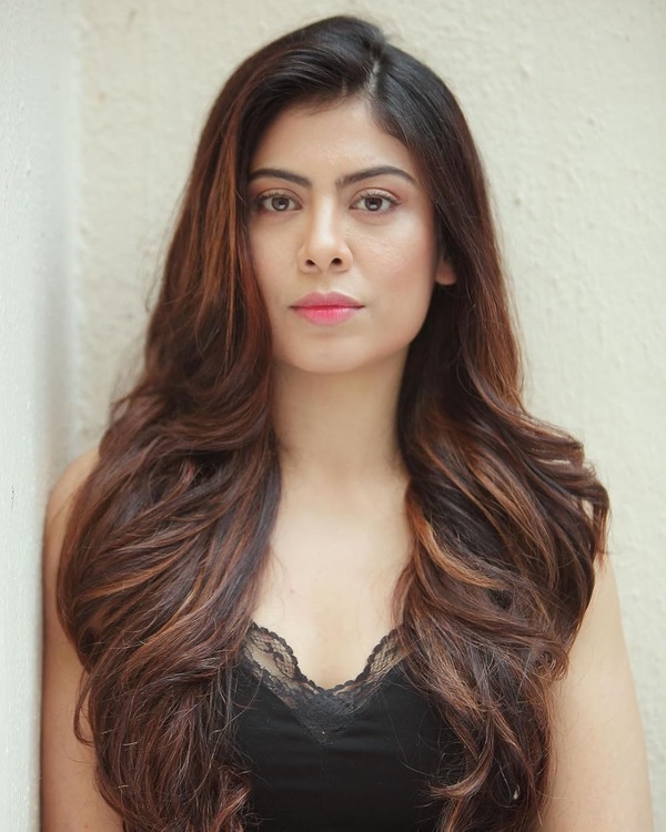 Anurita Jha(I)