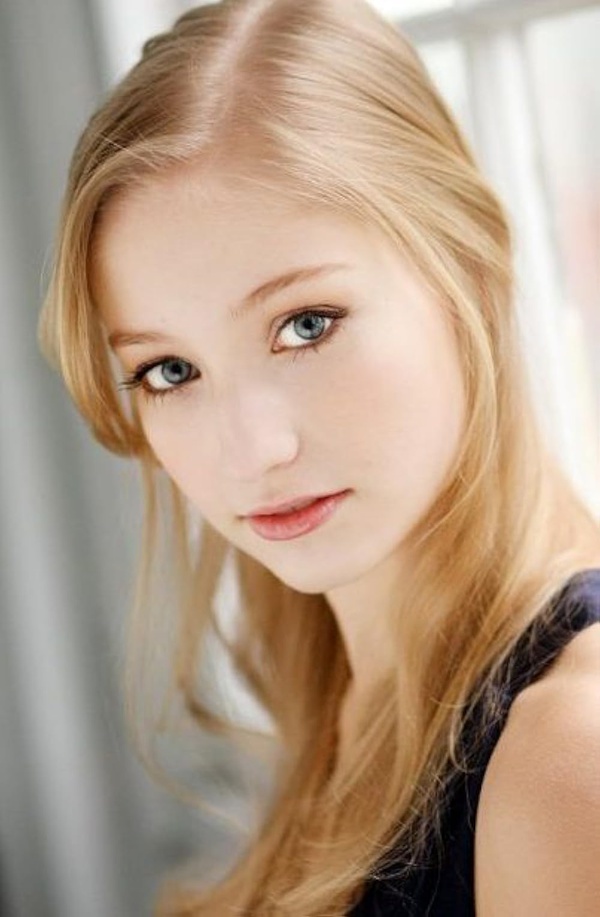 Ashley Hale(I)
