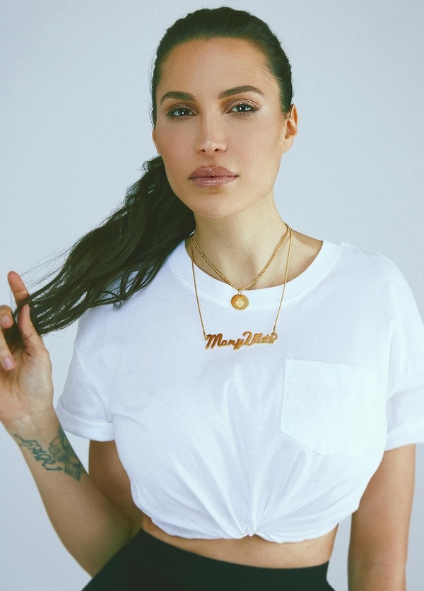 Bella French