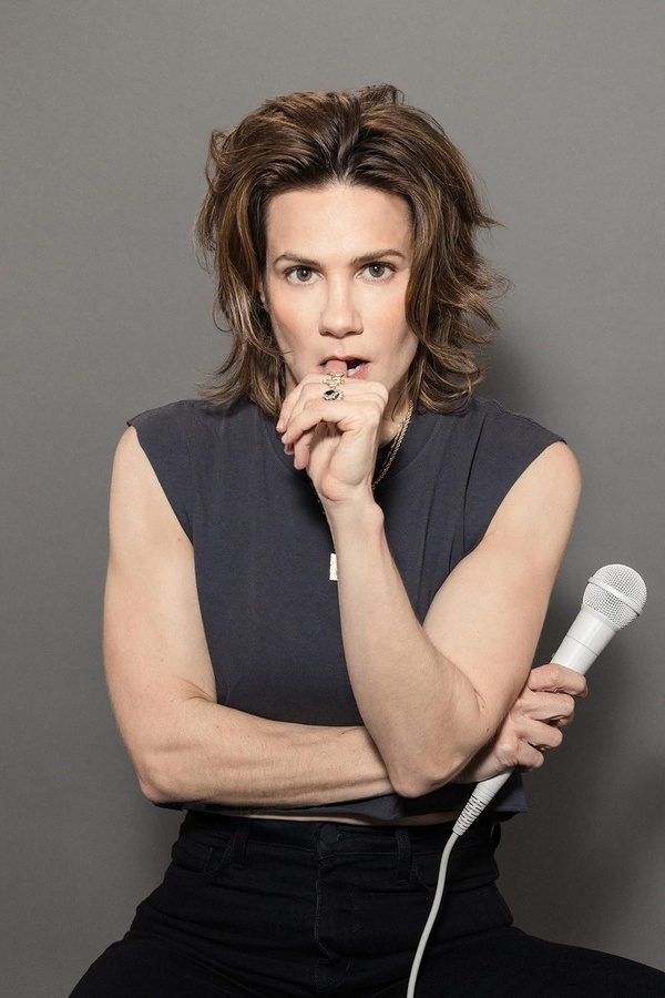 Cameron Esposito(I)
