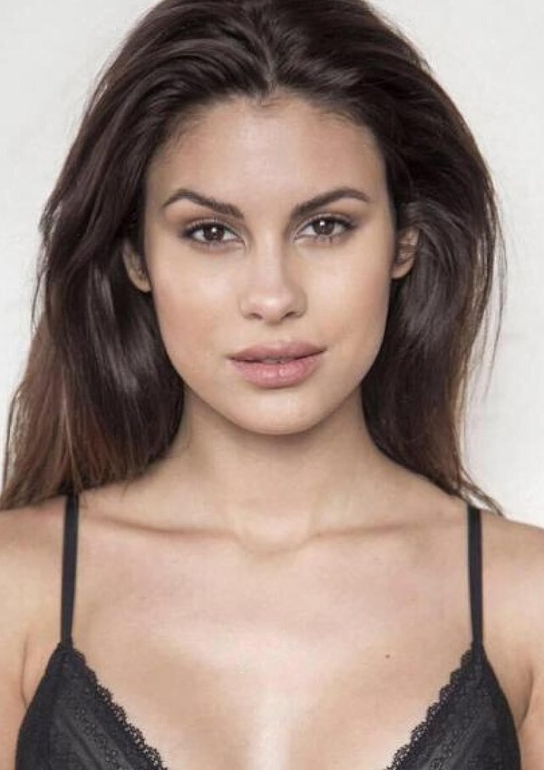 Carolina Loureiro(I)