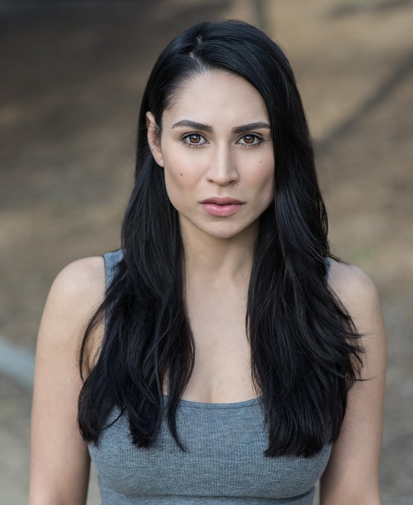 Cassie Steele(I)