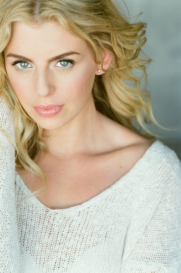 Chelsea Logan(I)