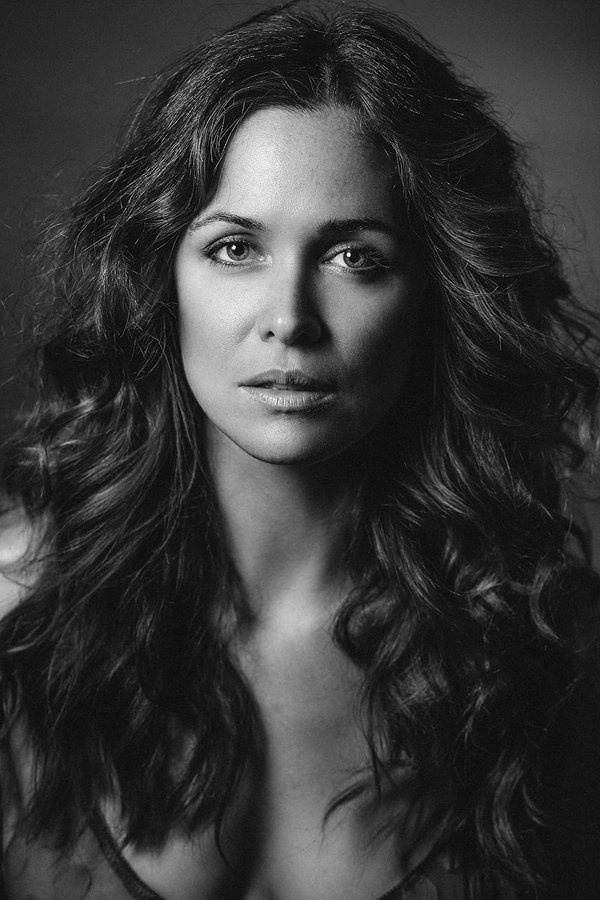 Christine Woods(IV)