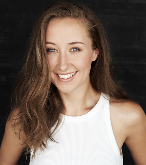 Erin Doherty(II)