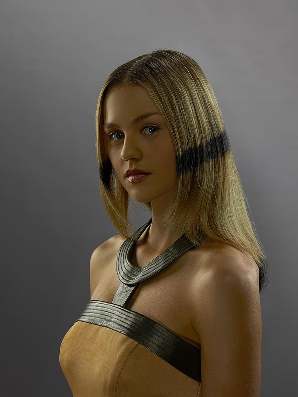 Isabelle Cornish