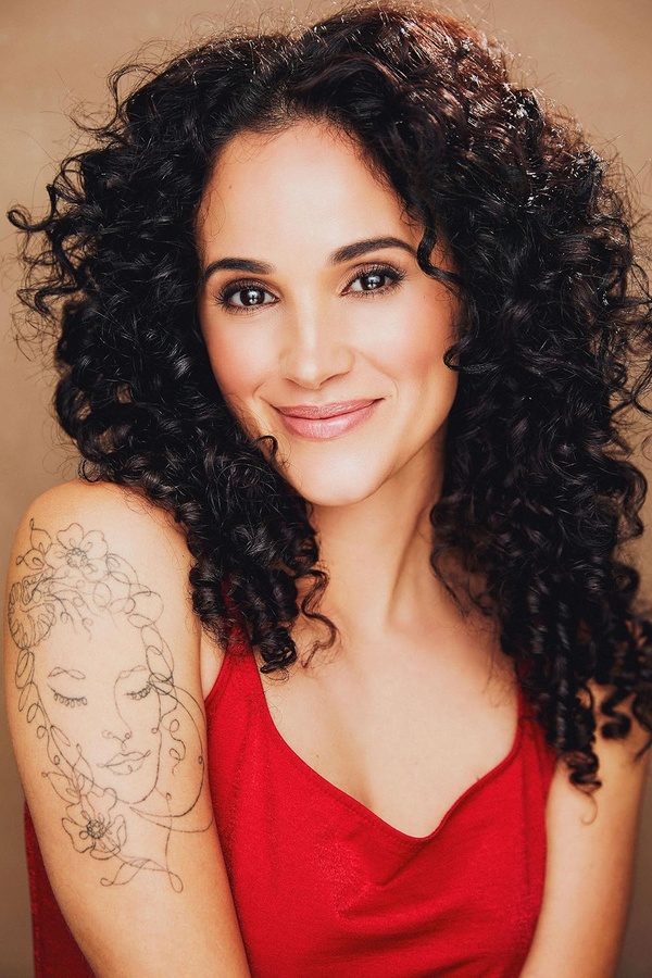 Jade Fernandez(II)