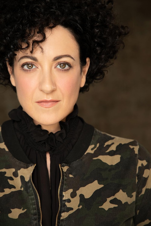 Kate Bowman(I)