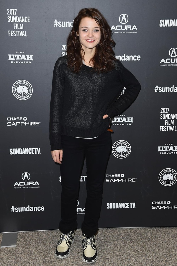 Kathryn Prescott(I)