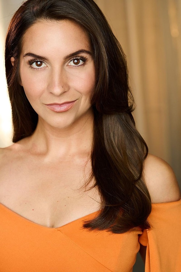 Katie Callaway(I)