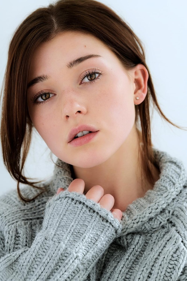 Katie Douglas(II)