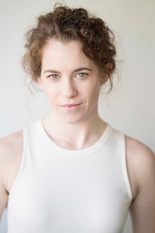Katie Stuart(I)