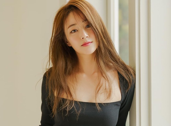 Kim Hyo-jin(II)