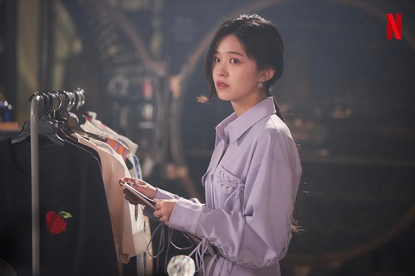 Kim Si-eun(II)