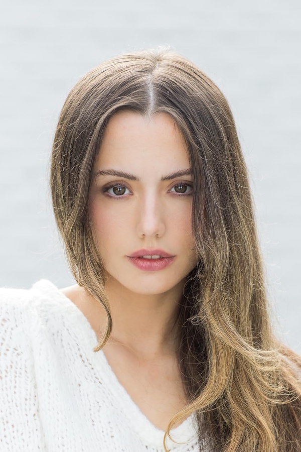 Lily Mo Sheen