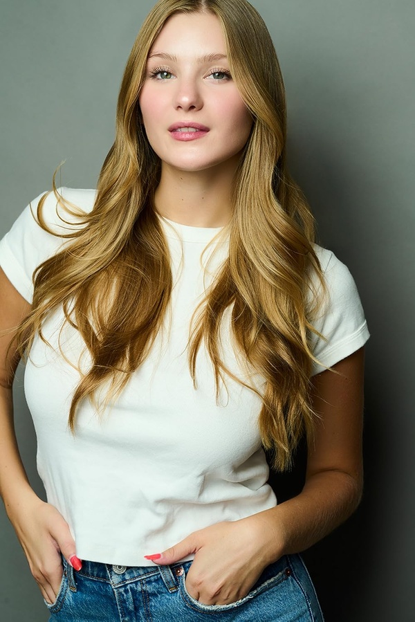 Lindsay Arnold(V)