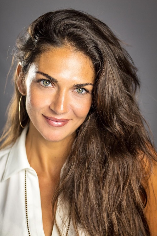 Lorena Bernal(I)