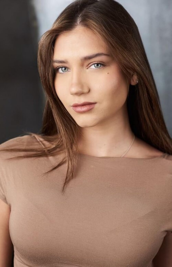 Madison Lewis(IV)
