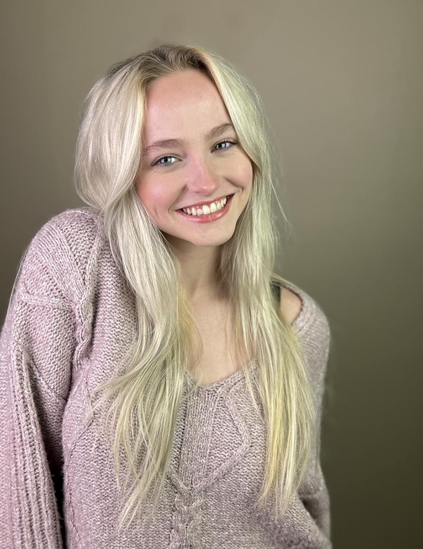 Madison Wolfe(I)