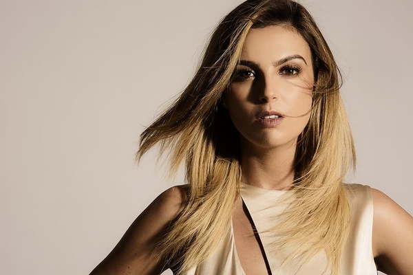 Mariana Torres(II)