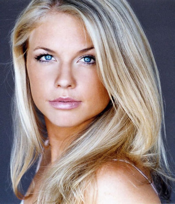 Michelle Pierce(I)
