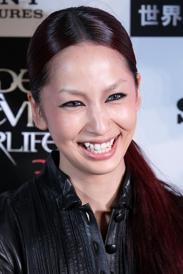 Mika Nakashima(I)