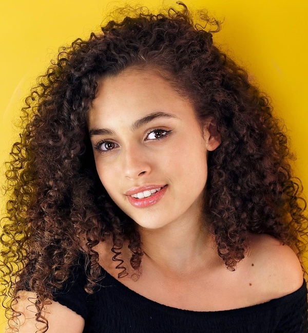 Mya-Lecia Naylor(2002-2019)