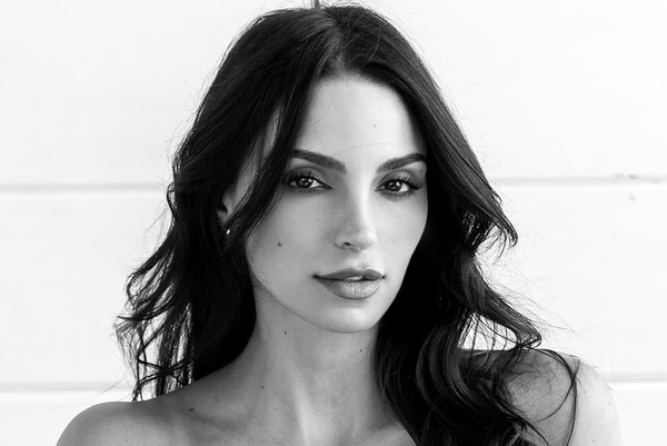 Nadia Gray(II)