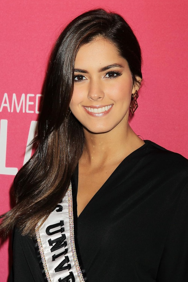 Paulina Vega(III)