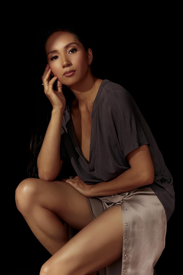 Roxanne Barcelo