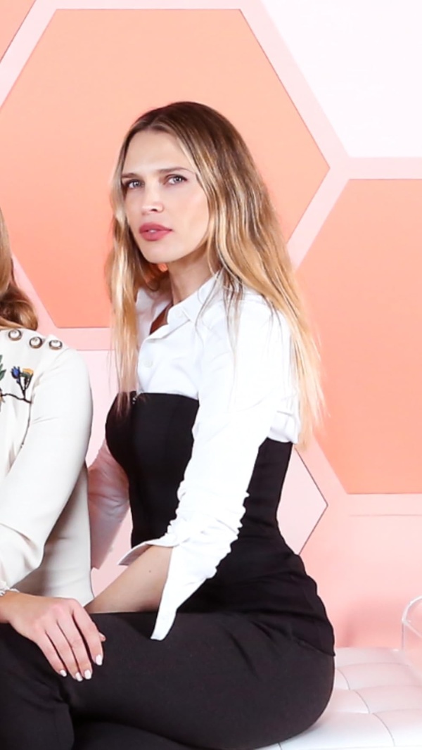 Sara Foster(I)