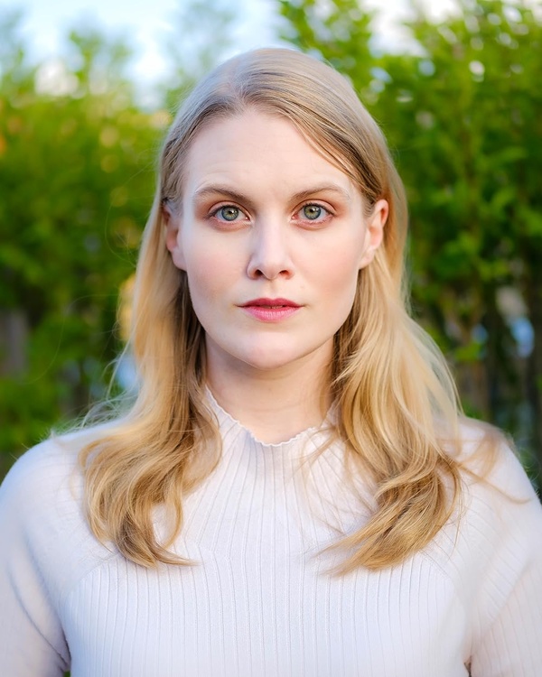 Sarah Macdonald(III)