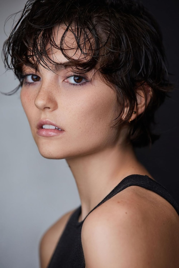 Sophia Woodward(III)