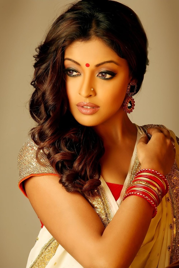 Tanushree Dutta(I)