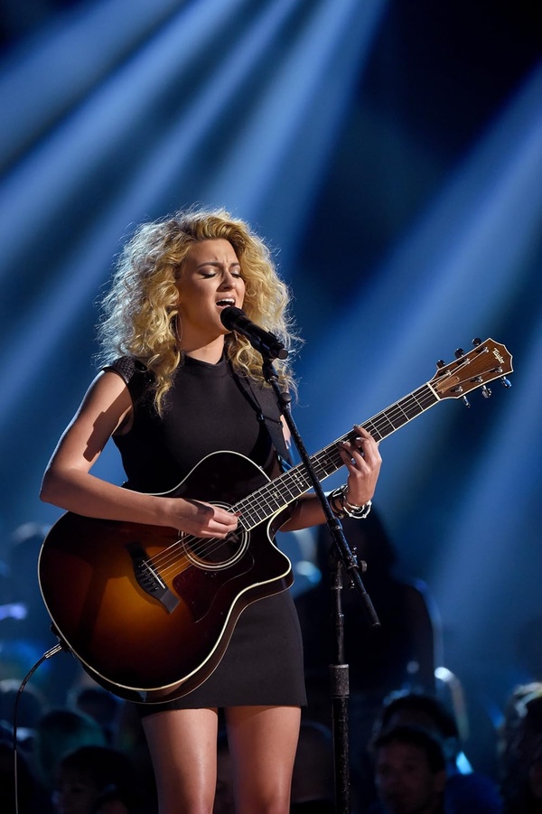 Tori Kelly(I)