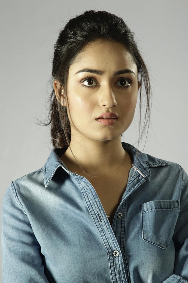 Tridha Choudhury(I)
