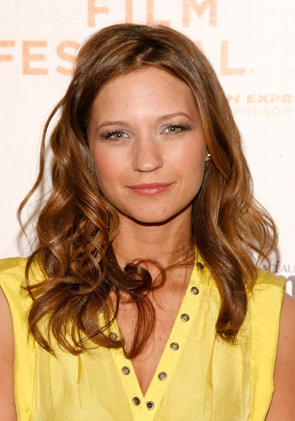 Vanessa Ray(I)