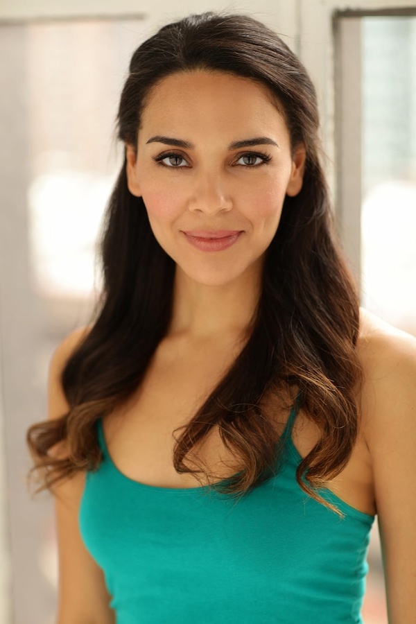 Vanessa Rubio(I)