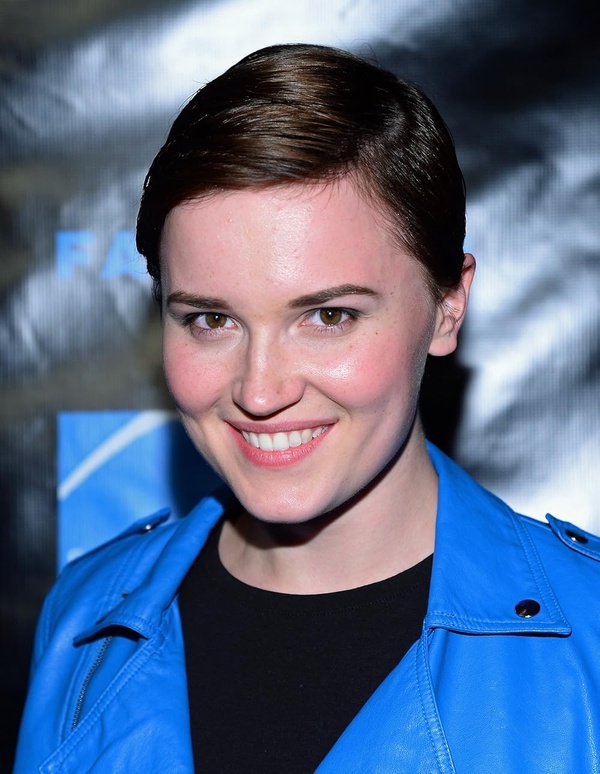 Veronica Roth(I)