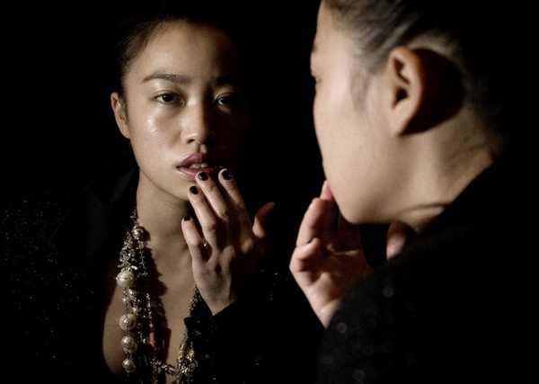 Yi Zhou(I)